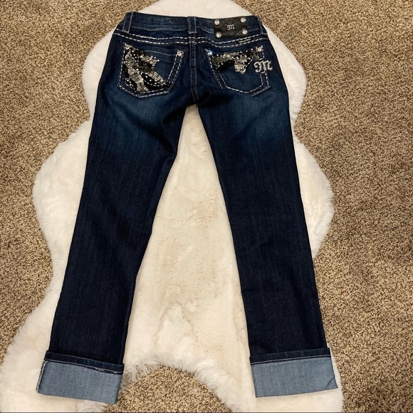 Miss Me Woman’s Size 25 Embellished Dark Wash Straight Jeans - Picture 12 of 14